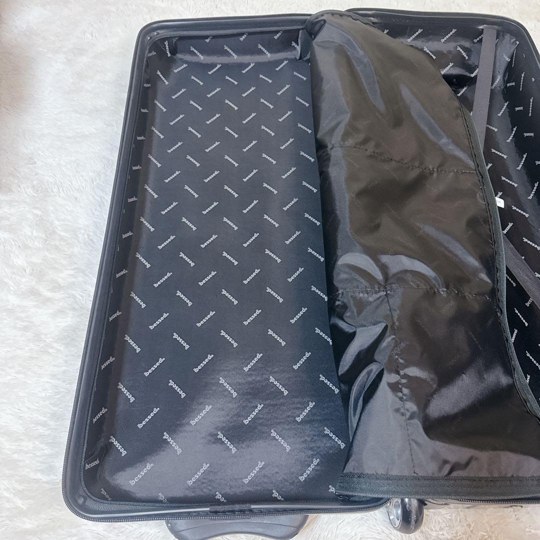 bessed ハードシェル スリムスーツケース キャリーブラック