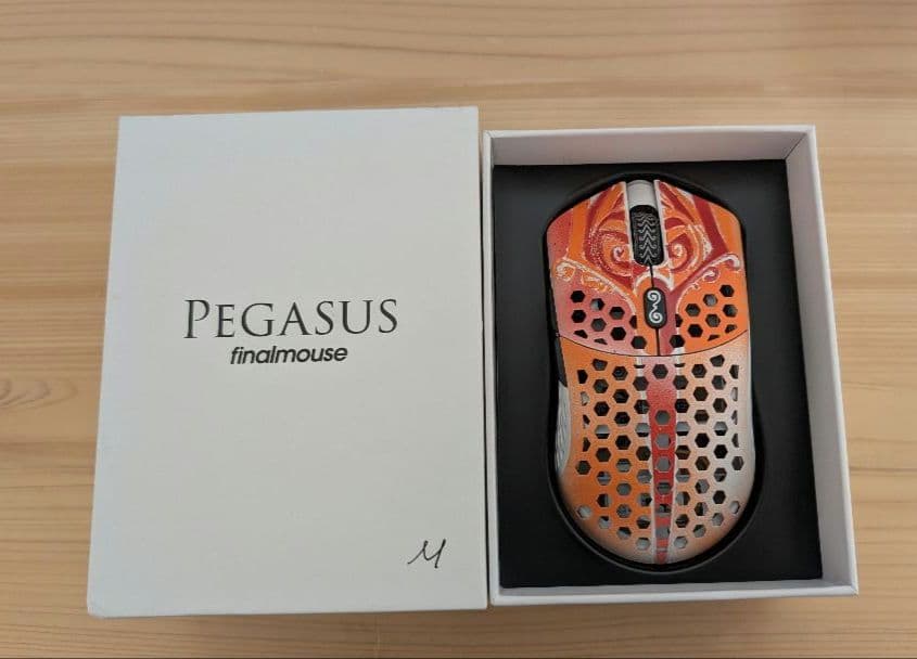 Finalmouse Pegasus Mサイズ superglide付き