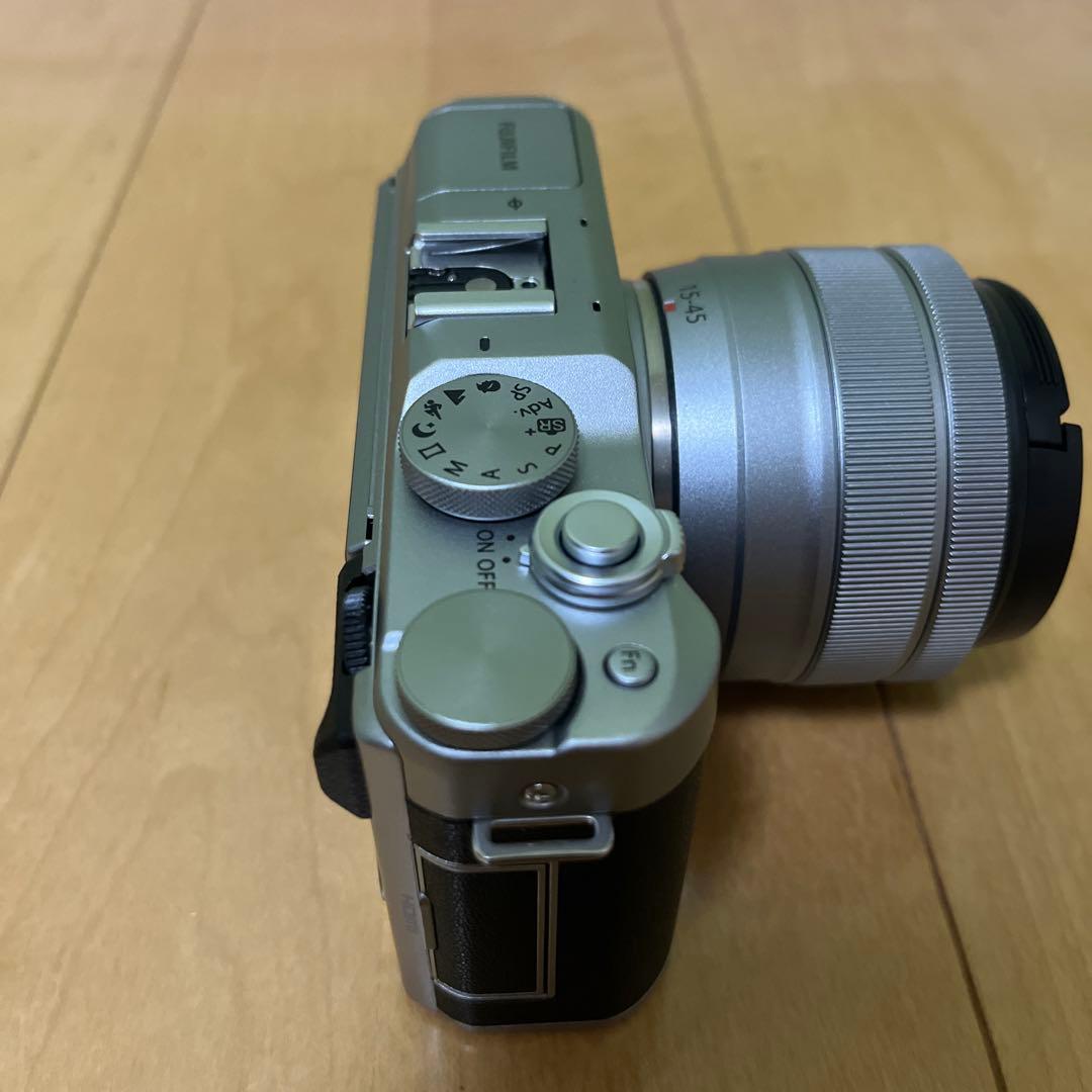 Fujifilm X-A5 ミラーレス一眼 シルバー