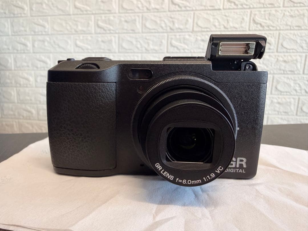 RICOH GR DIGITAL Ⅳ コンパクトデジタルカメラ
