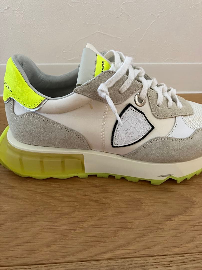 角膜ペリペリ  PHILIPPE MODEL フィリップモデル