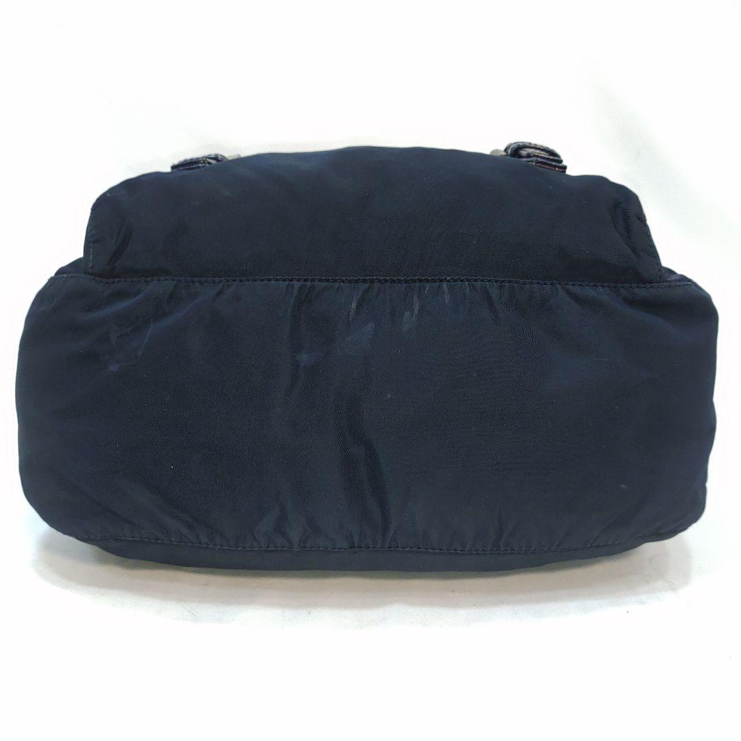 プラダ メッセンジャーバッグ レザー×ナイロン 三角ロゴ ベルト ネイビー