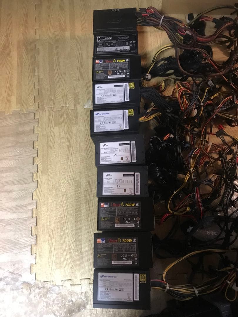 24/12-3 電源ユニット　700w 10個セット