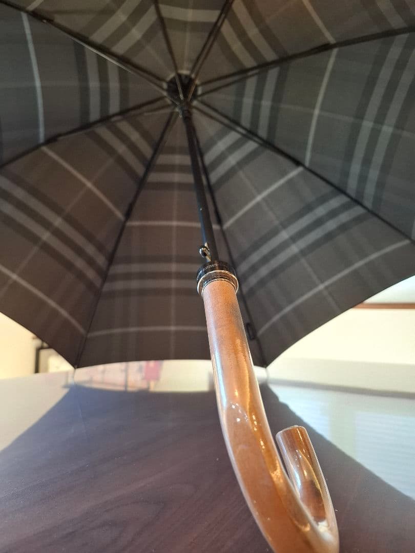 【未使用品】バーバリー 傘 メンズ 65cm ノバチェック 黒 絶版品 オーロラ