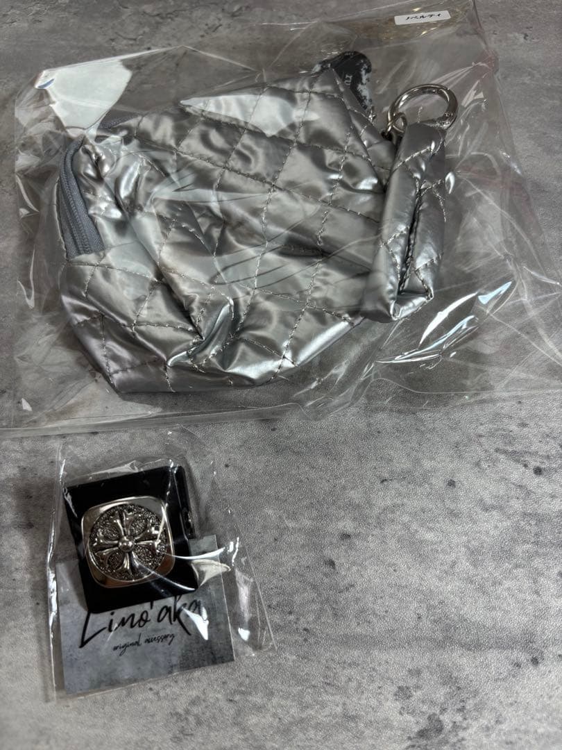 ピアス saika_mennma