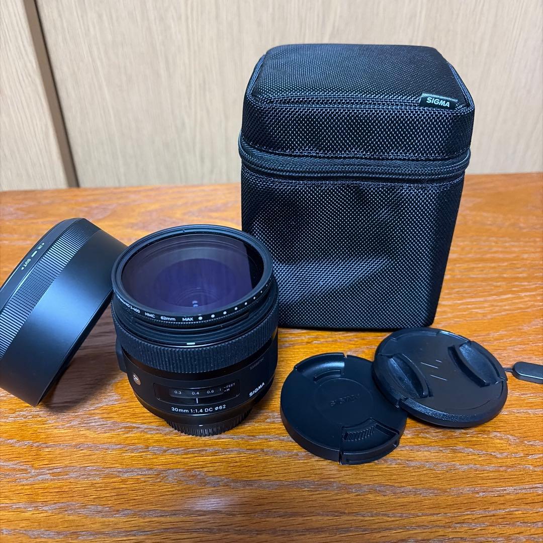 ★美品★シグマ　30mm F1.4 DC ARTレンズ　可変NDフィルター付き
