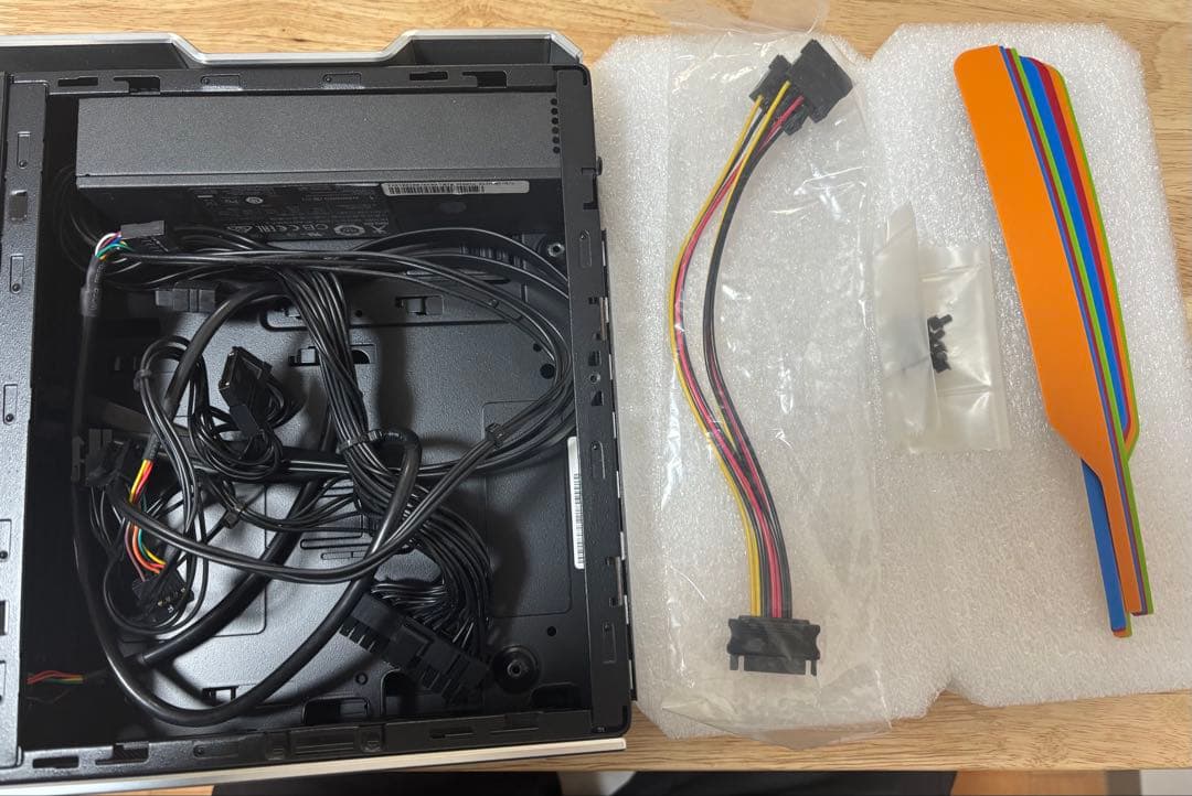 IN WIN Chopin Mini-ITXケース