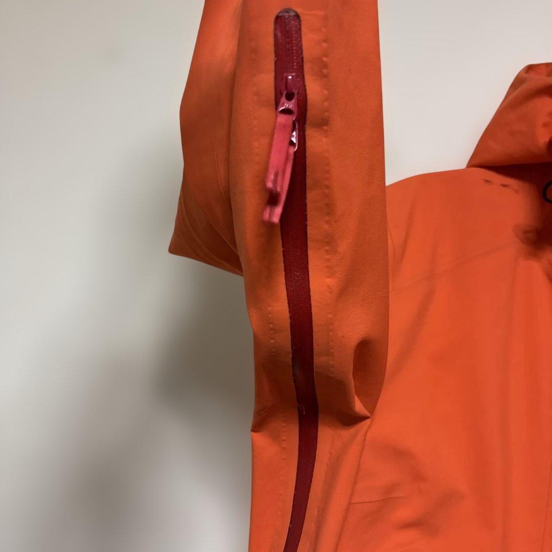 サンウエスト製　arc'teryx Rush Jacket -M