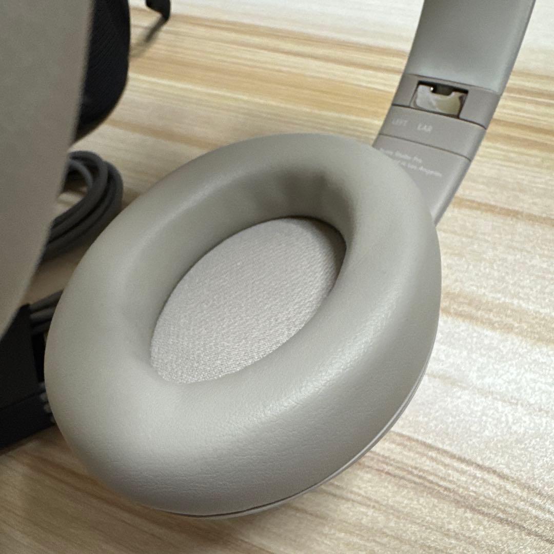 Beats studio pro ほぼ新品　サンドストーン