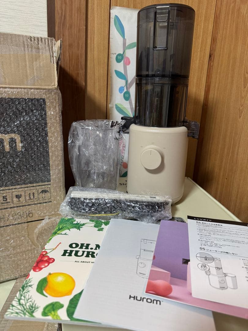 HUROM ジューサー H310A 美品