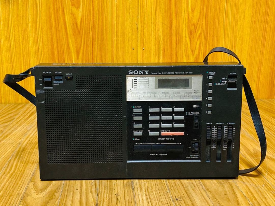 SONY ICF-2001 AM/FMラジオ 受信機