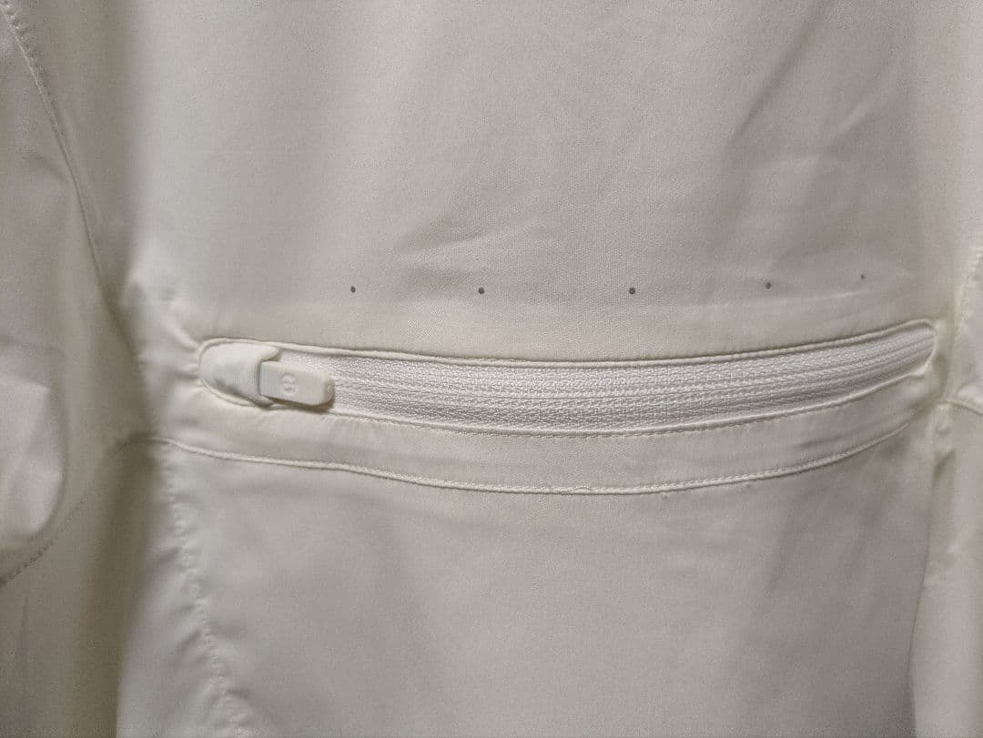 Lululemon ゴールスマッシャージャケット