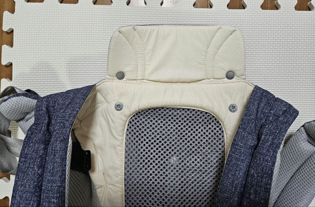 ★美品★ ミキハウス×ポグネー ベビーキャリア インサート付き！