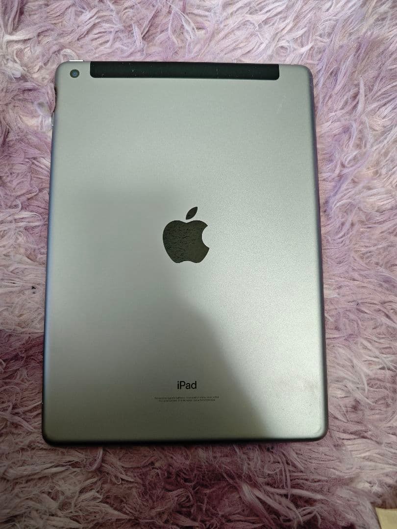 Apple iPad Wi-Fiセルラー 32GB 6世代