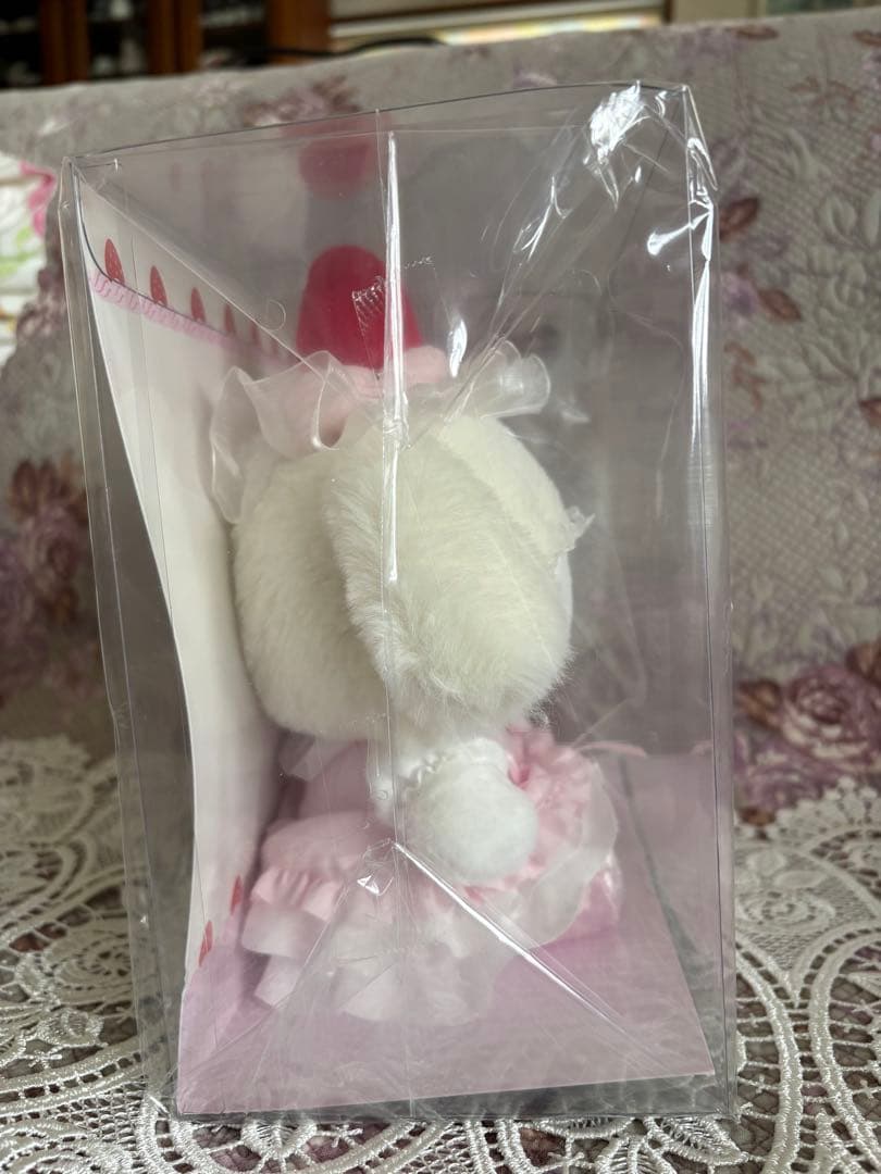 新品サンリオ　いちごホイップケーキ　ぬいぐるみ&アクセサリーセット　マイメロディ