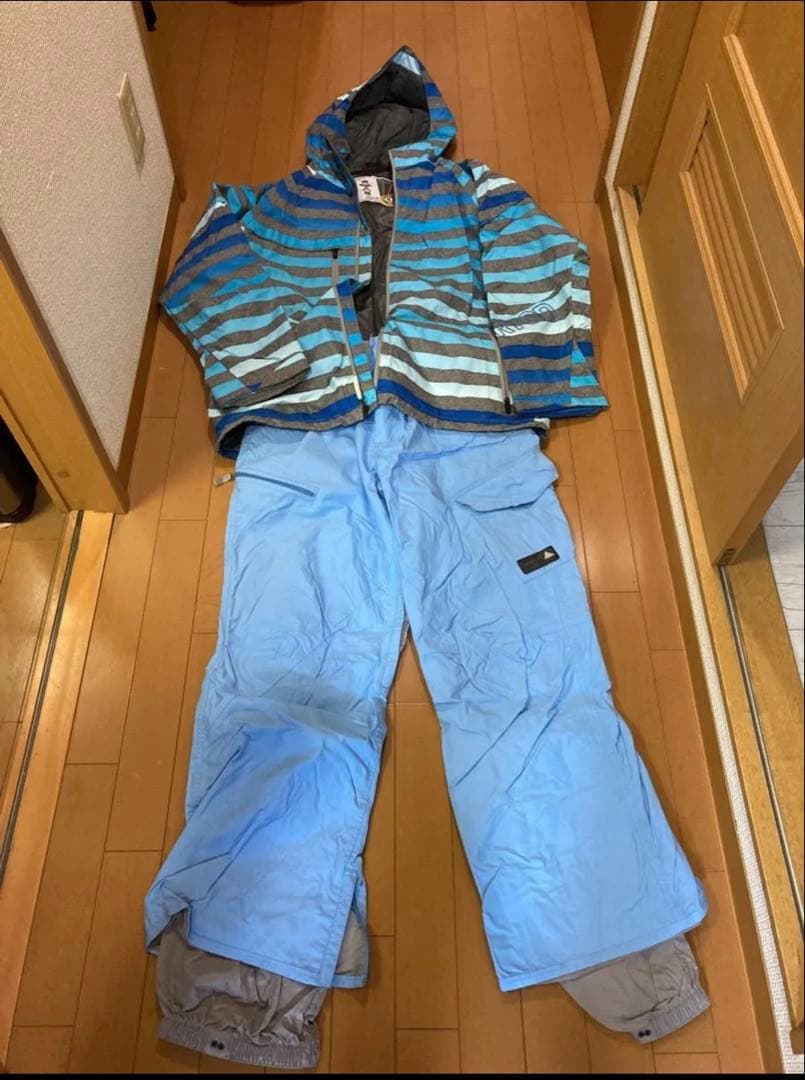 BURTON スノーボードウェア ジャケットとパンツセット M