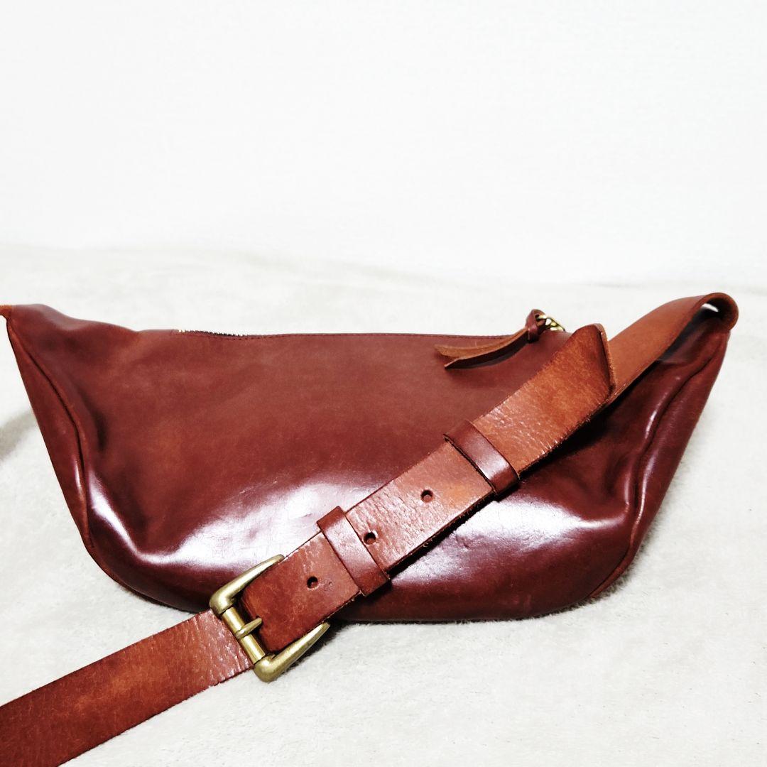 【美品】RYU レザー ボディバッグ 本革 生産終了品