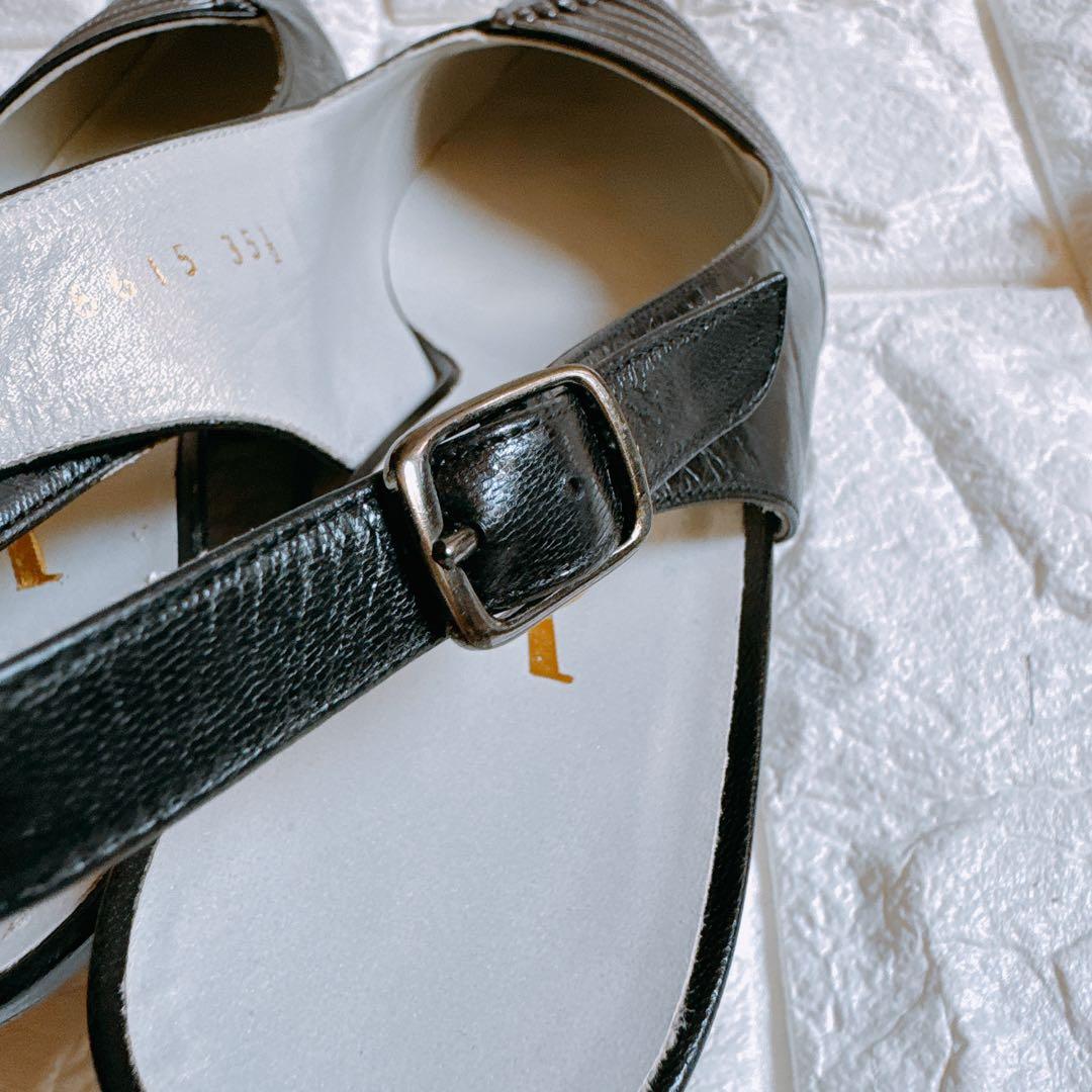 イヴ・サンローラン YSL 23cm ポインテッドトゥ ストラップ付き ブラック