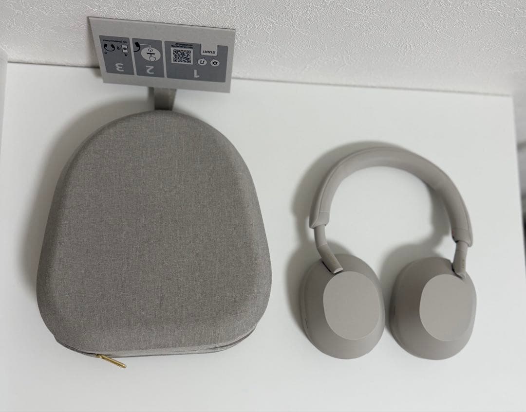 SONY ソニー WH-1000XM5 プラチナシルバー