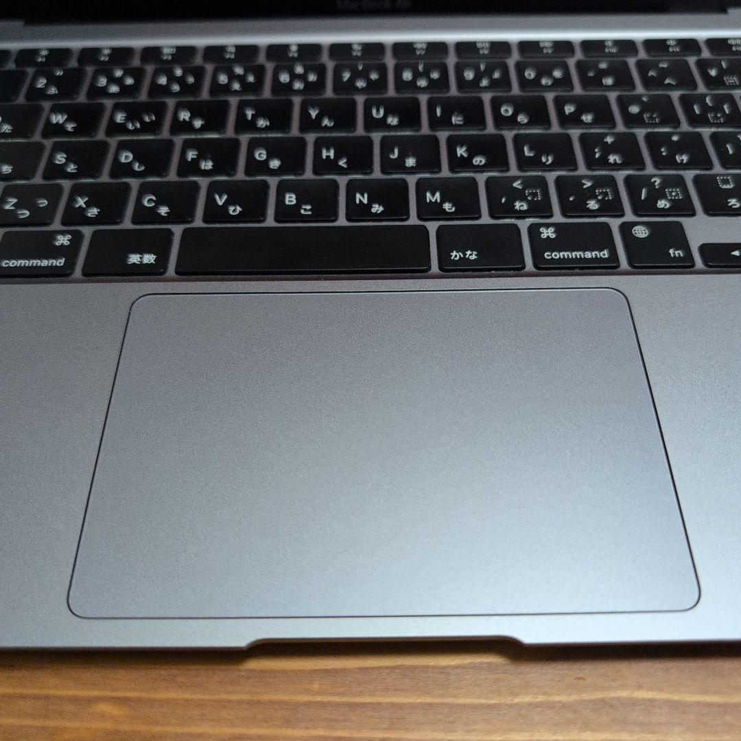 M1 MacBook Air シルバー