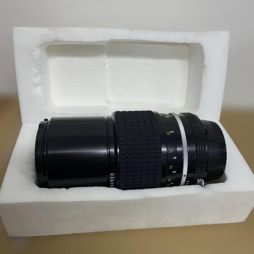 NIKKOR 200mm f/4 レンズ