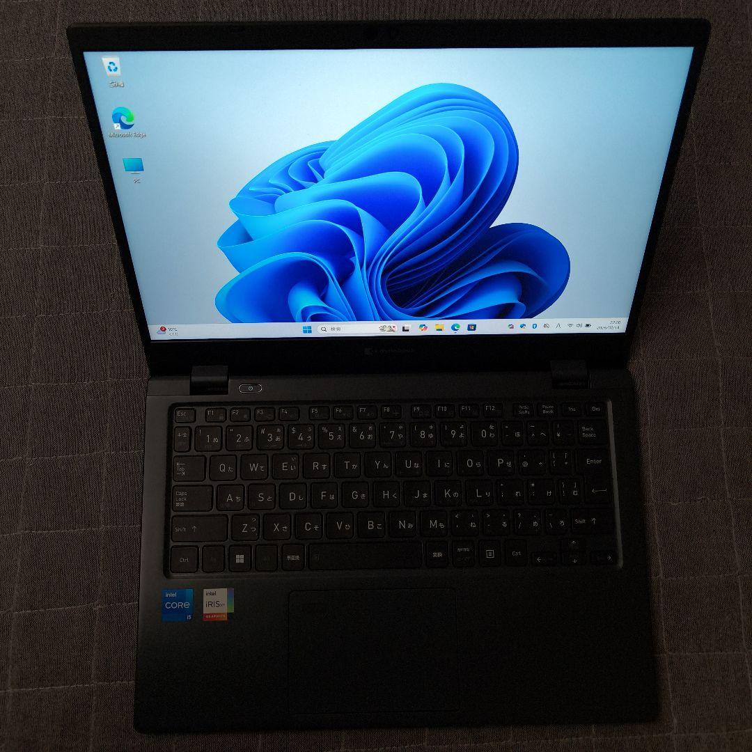 美品 Dynabook 超軽量 驚速 12世代i5 16GB 512GB 79