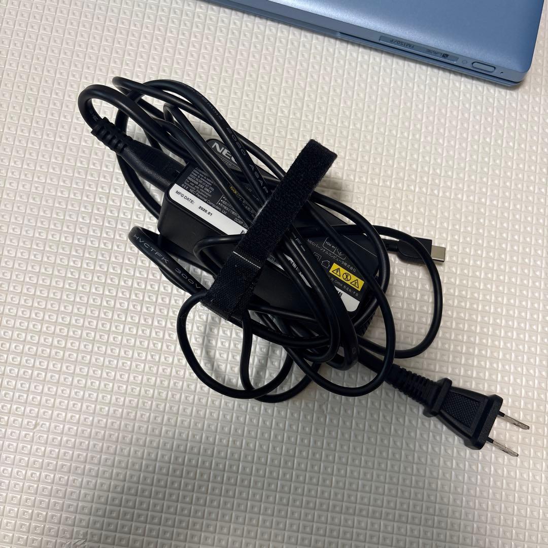 Windowsノート本体 LAVIE First Mobile PC-FM150PAL