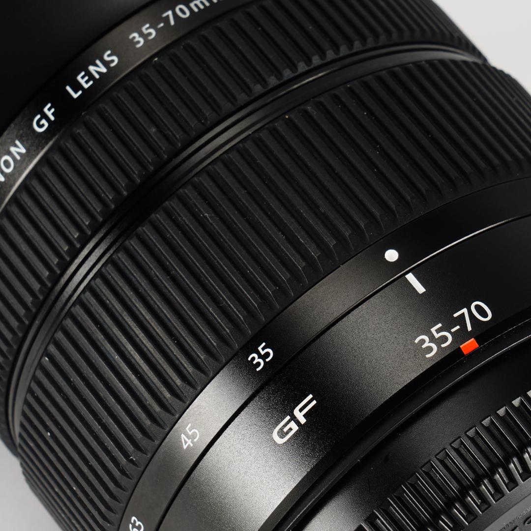 中判カメラの革命児！Fujifilm GF35-70mmF4.5-5.6 GFX