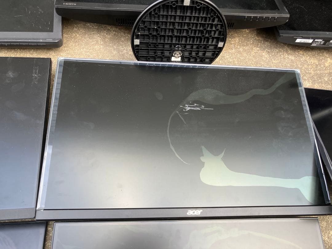 ディスプレイモニター　１６台　まとめ　ジャンク　部品取り　PC ゲーム