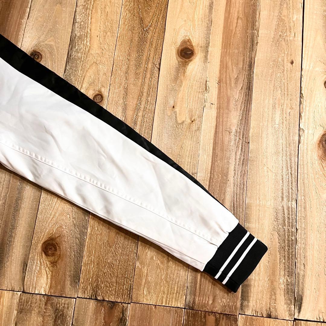 美品 PUMA スカジャン Sサイズ ブラック タイガー 刺繍 サテン プーマ