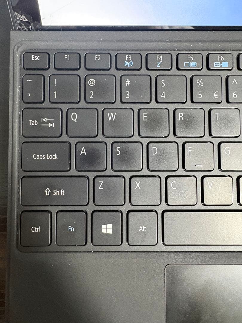 Windowsノート本体 Acer Switch Alpha 12 (SA5-271)