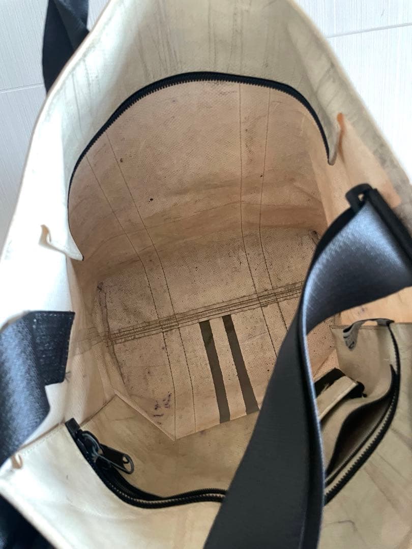 FREITAG フライターグ BOB ボブ ホワイト