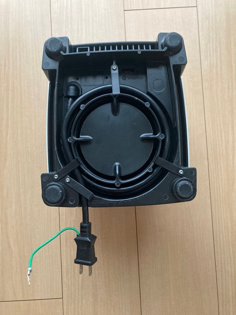 Vitamix E310（型番VM0202） ミキサー ブレンダー