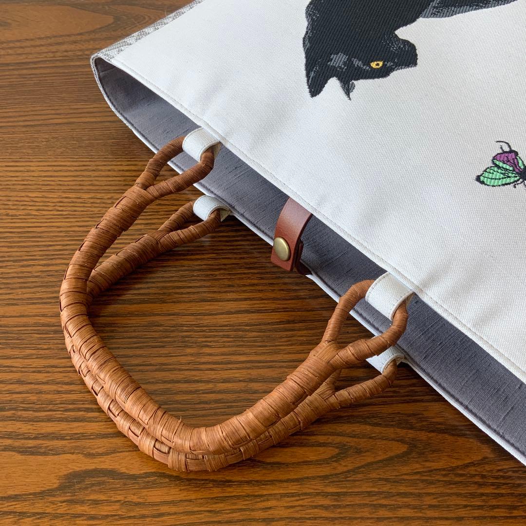 帯　猫と蝶々　リメイク　山葡萄ハンドルバッグ　通しマチタイプ