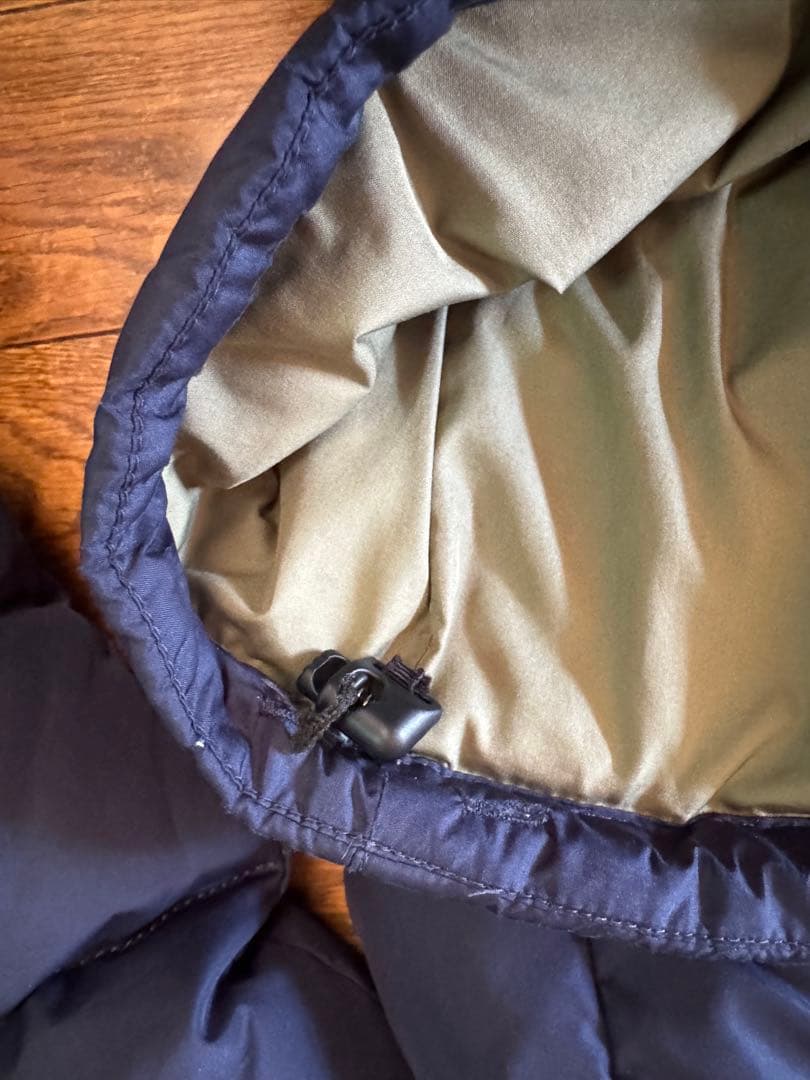 ぐ*ぅ様 シュプリーム　ネイビー フード付きダウンパーカー