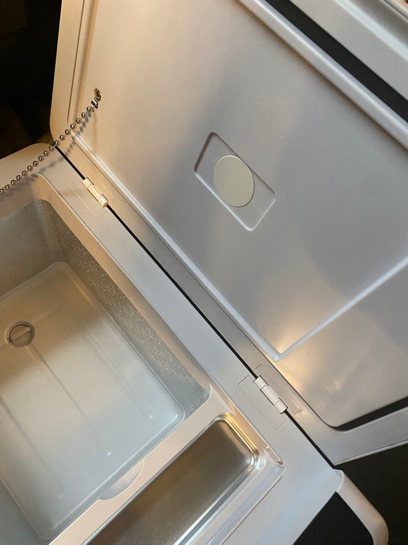 車載対応 冷蔵冷凍庫 ホワイト 静音 RLC-CF22 22L大量ストック