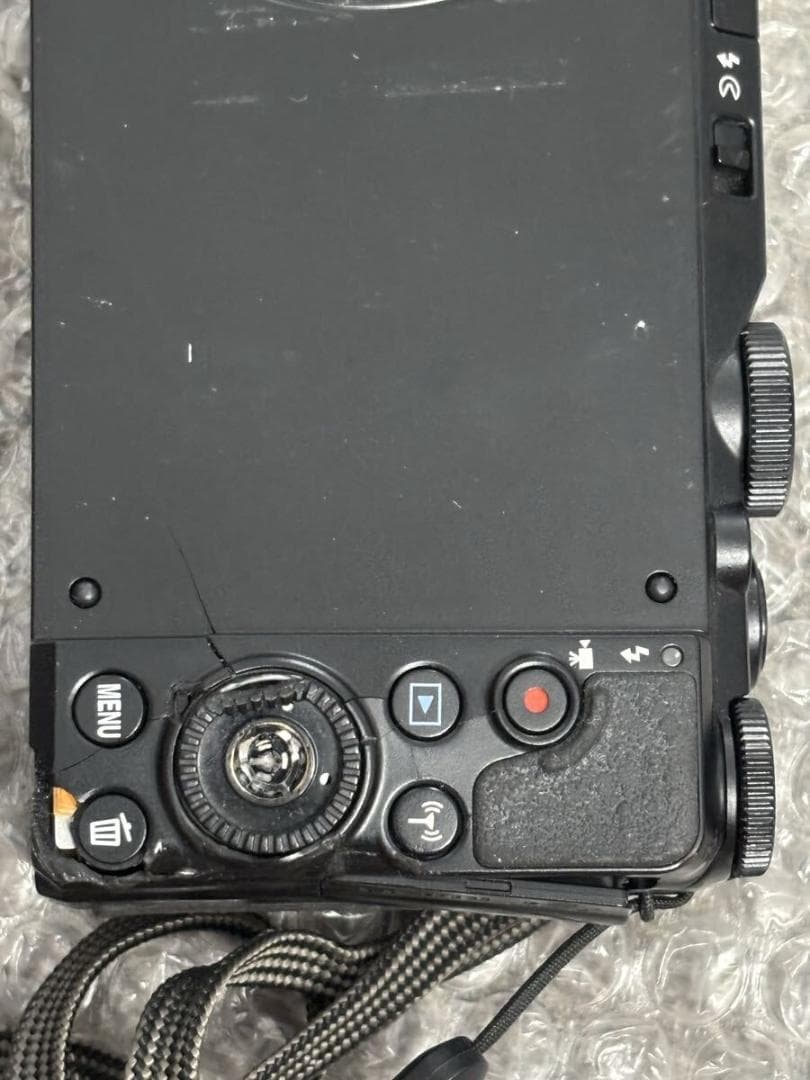 コンパクトデジタルカメラ　Nikon COOLPIX S9900 不動