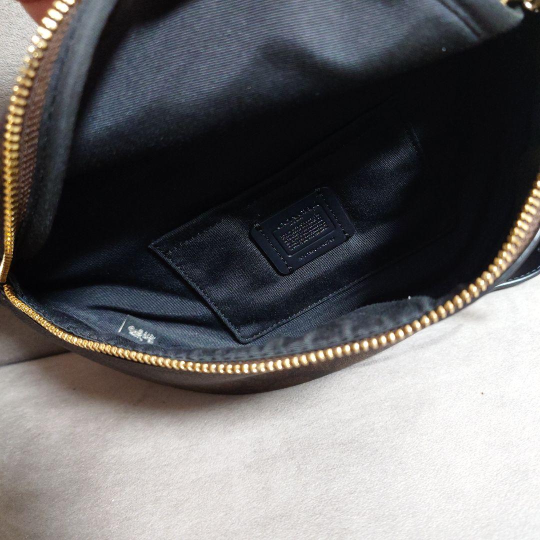 COACH ボディバッグ・ウエストポーチ ブラウン・ブラック