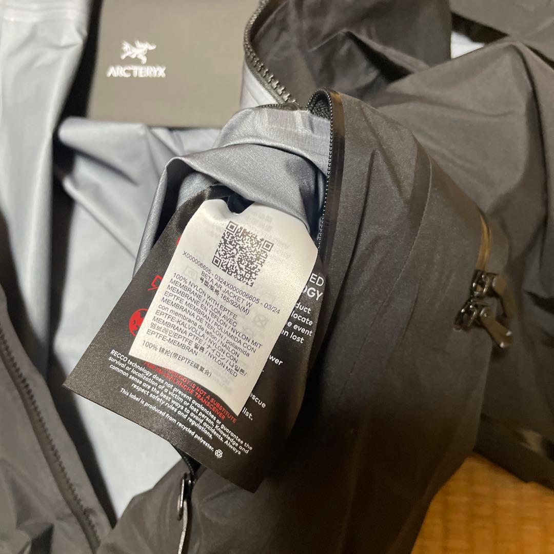 新品同様 ARC'TERYX ベータ beta ar black