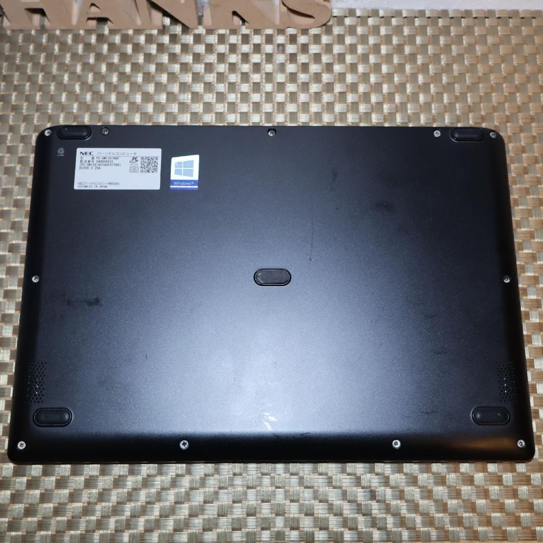 美品！Win11人気の黒8世代Corei5/SSD/メ8G/無線/カメラ/FHD