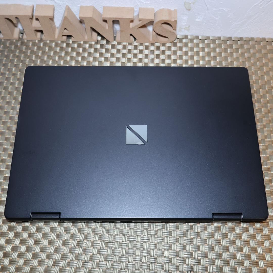 美品！Win11人気の黒8世代Corei5/SSD/メ8G/無線/カメラ/FHD