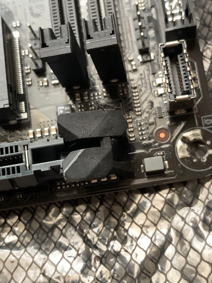 GIGABYTE A620I AX マザーボード