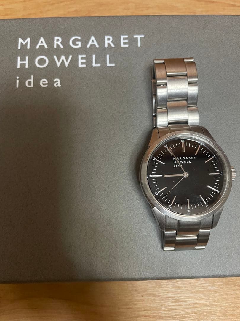 MARGARET HOWELL アナログ時計　箱付属品あり　稼働品