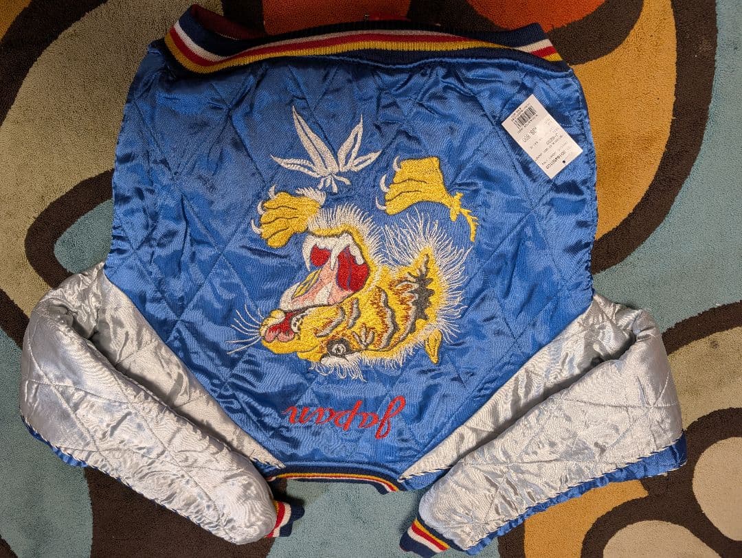 【新品】青虎 刺繍 スカジャン サイズ S 東洋 富士山