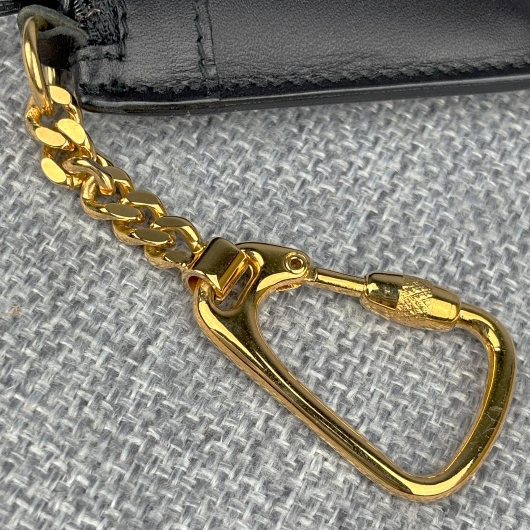 未使用ダンヒル★チェーン付き小銭入れ カーフレザー 本革 黒 箱＆袋 イタリア製