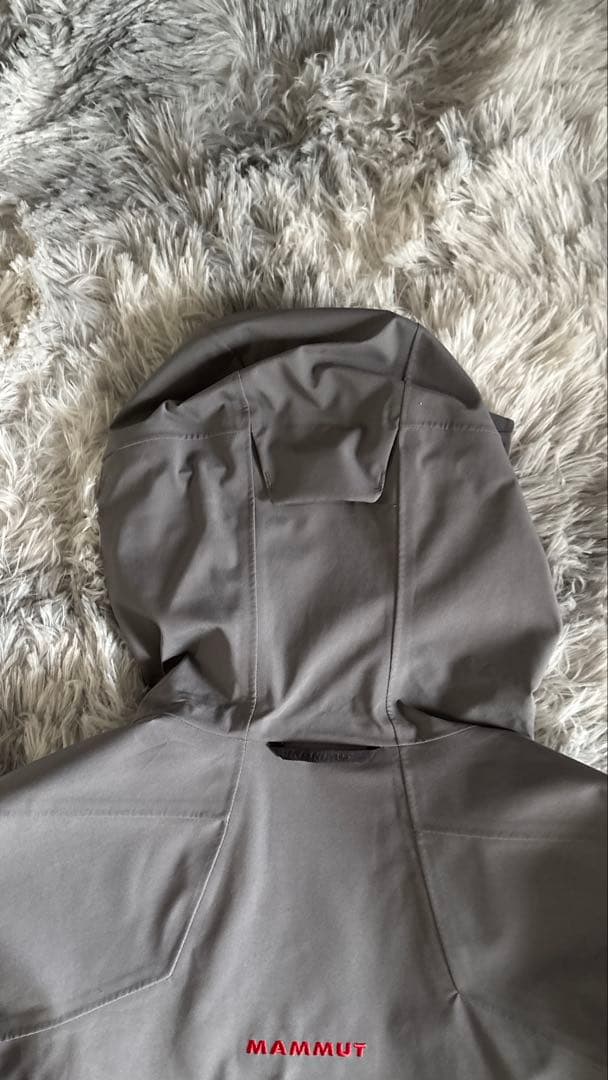 マムートMAMMUTマサオジャケット、マウンテンパーカー【メンズMサイズ】