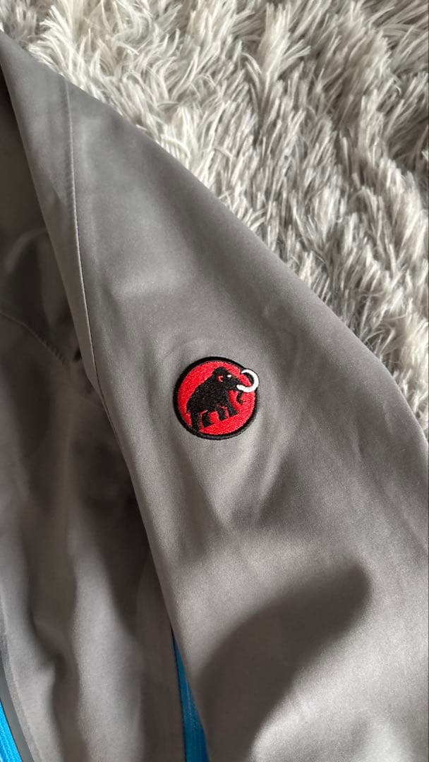 マムートMAMMUTマサオジャケット、マウンテンパーカー【メンズMサイズ】