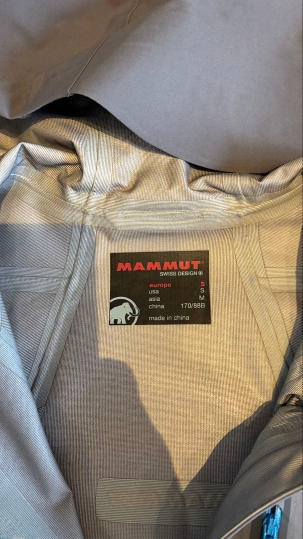 マムートMAMMUTマサオジャケット、マウンテンパーカー【メンズMサイズ】