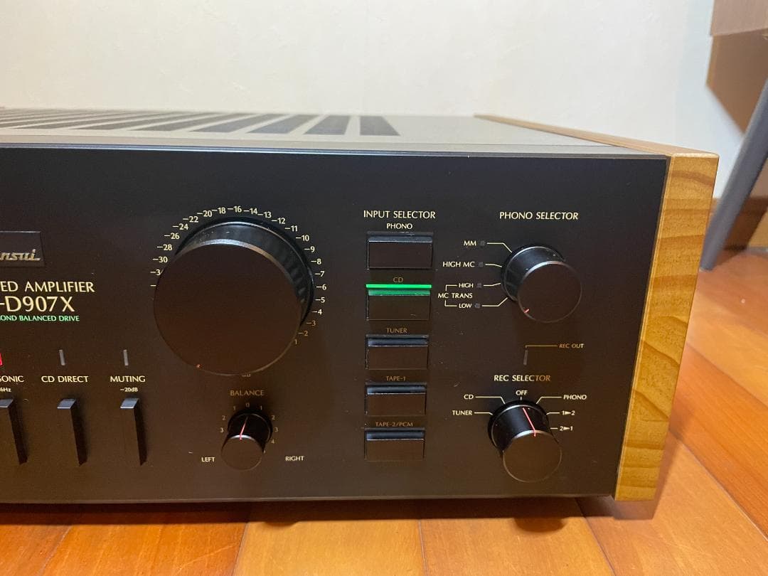 ジャンク　SANSUI AU-D907X