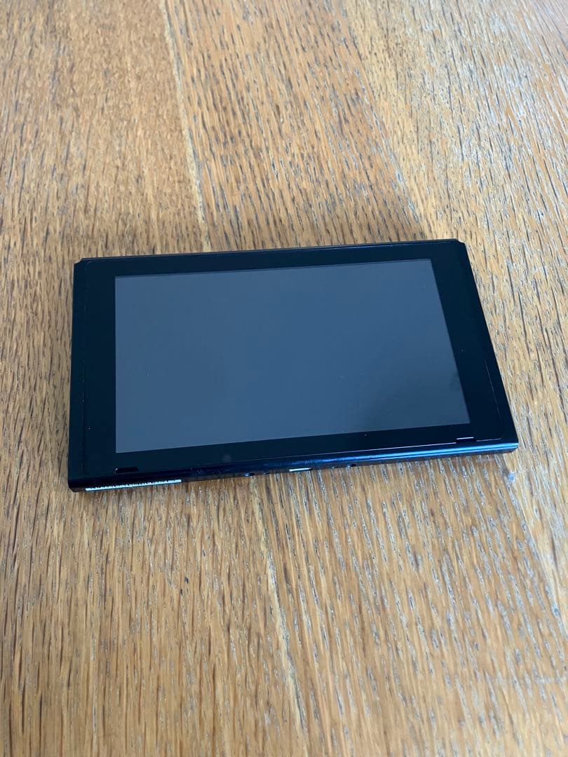 ふ*と様 ｛初期化済み｝Nintendo Switch ネオンブルー/レッド 本